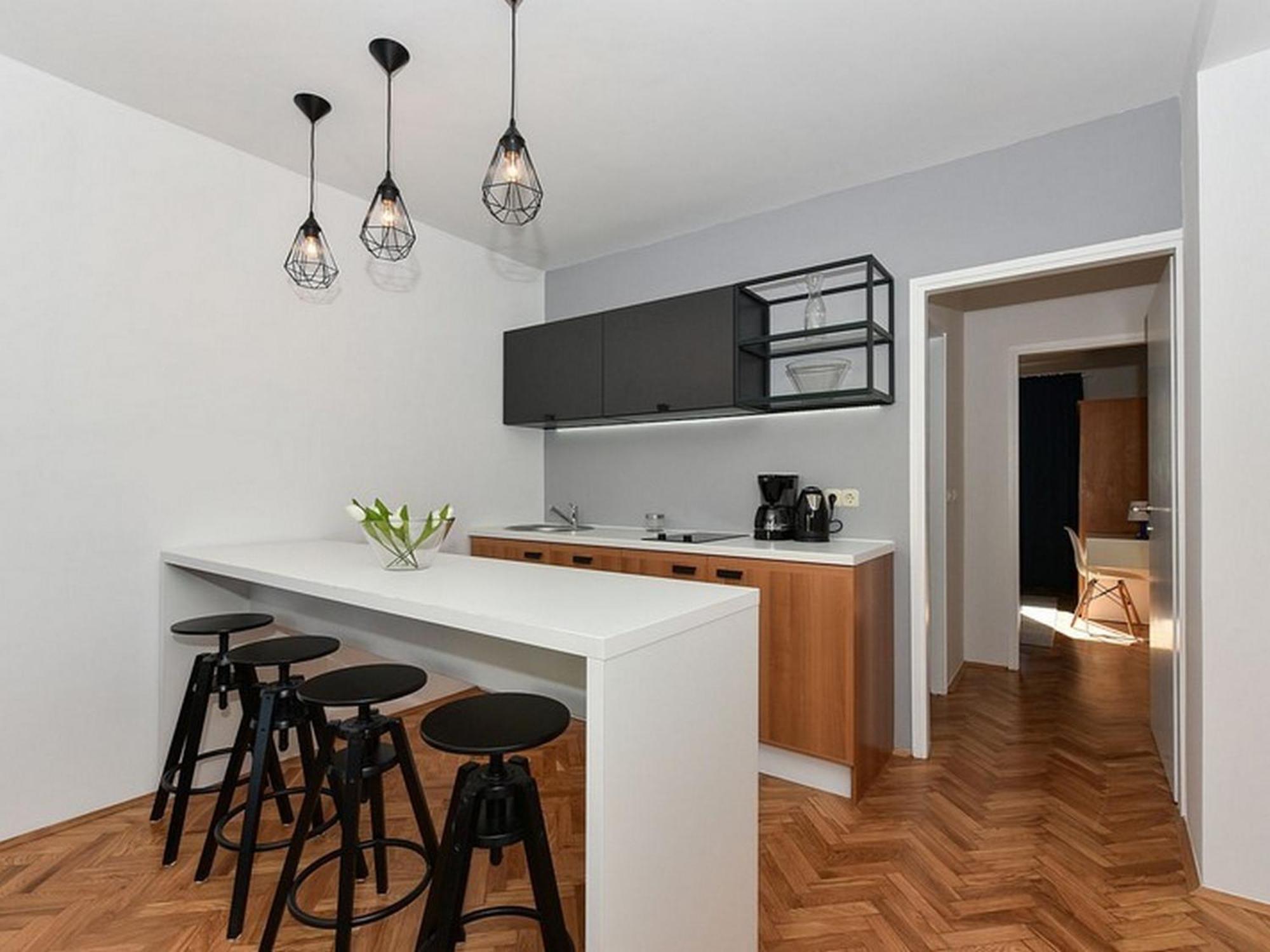 Mediterraneo Garden Apartments Петрчане Номер фото