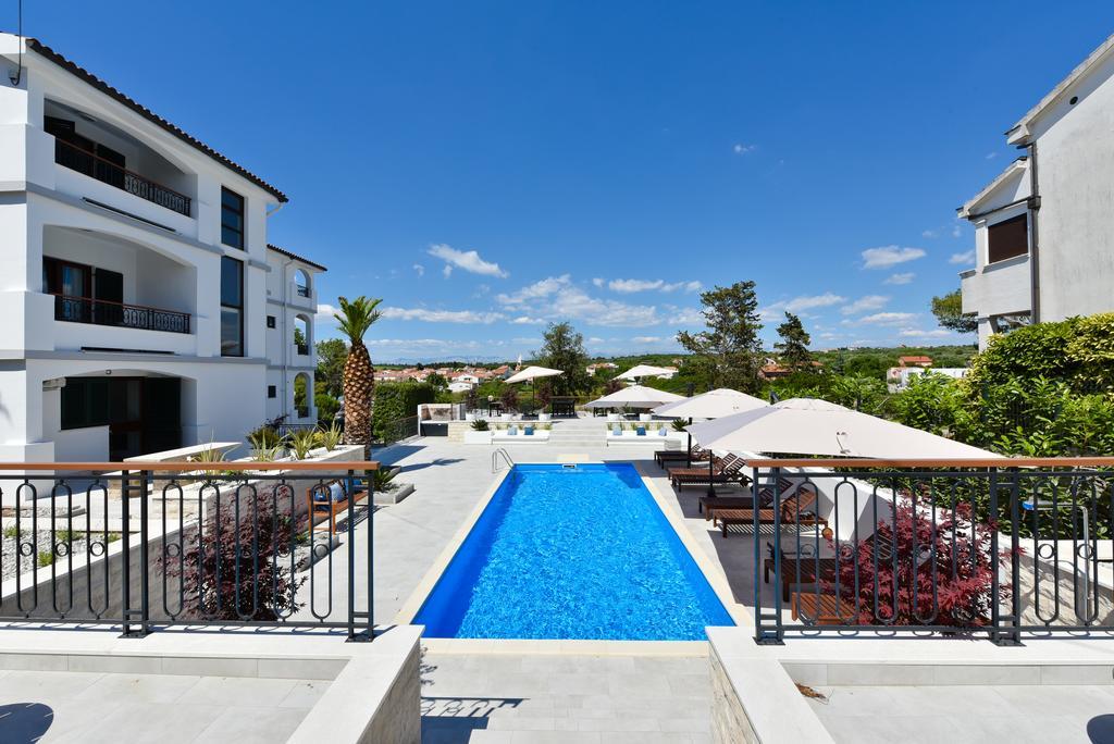 Mediterraneo Garden Apartments Петрчане Екстер'єр фото