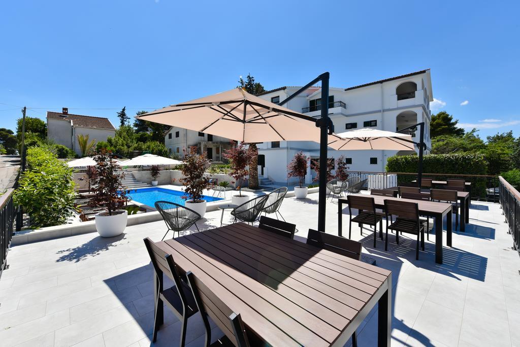 Mediterraneo Garden Apartments Петрчане Екстер'єр фото